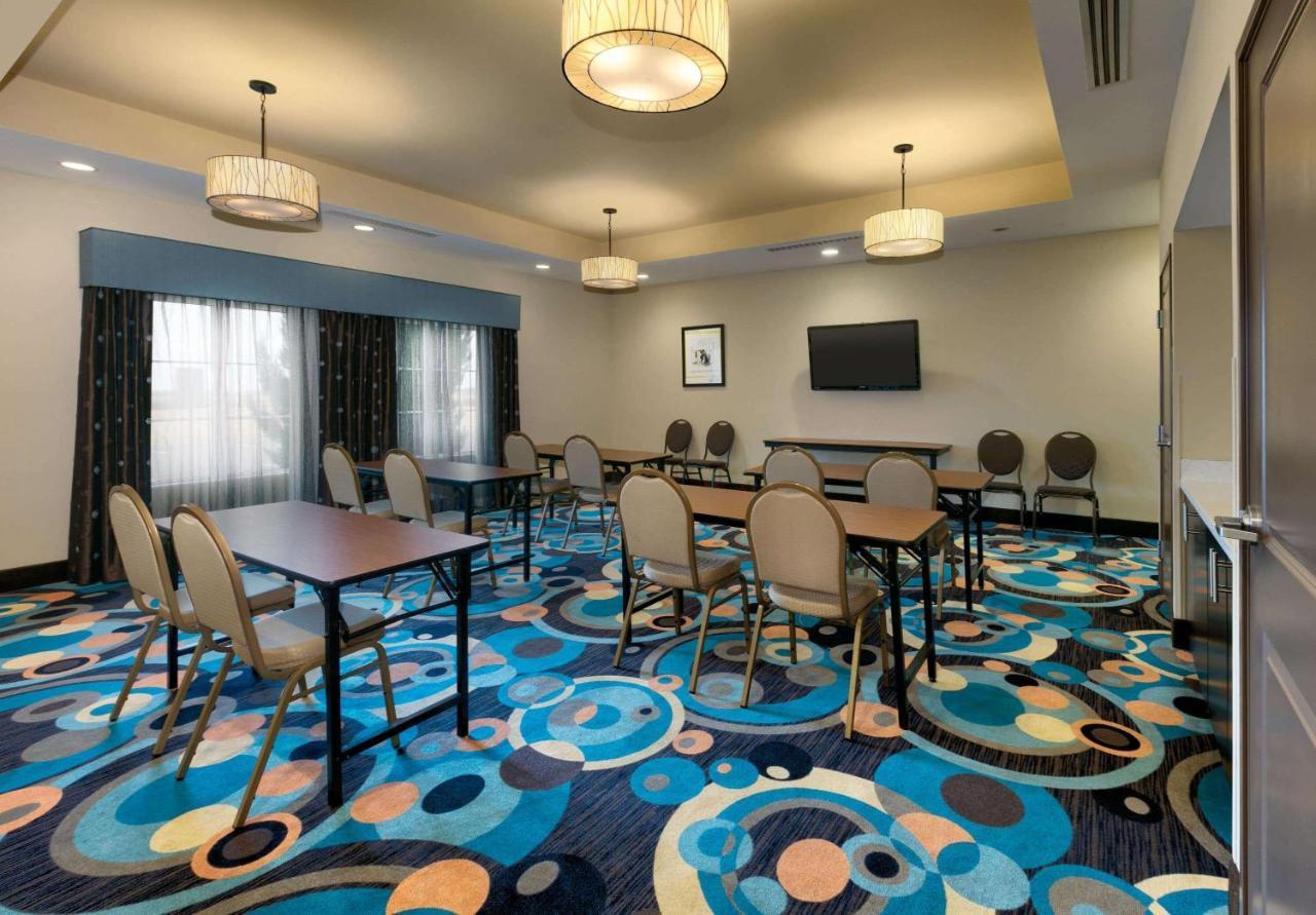 La Quinta By Wyndham Clinton Historic Route 66 Hotel Bagian luar foto