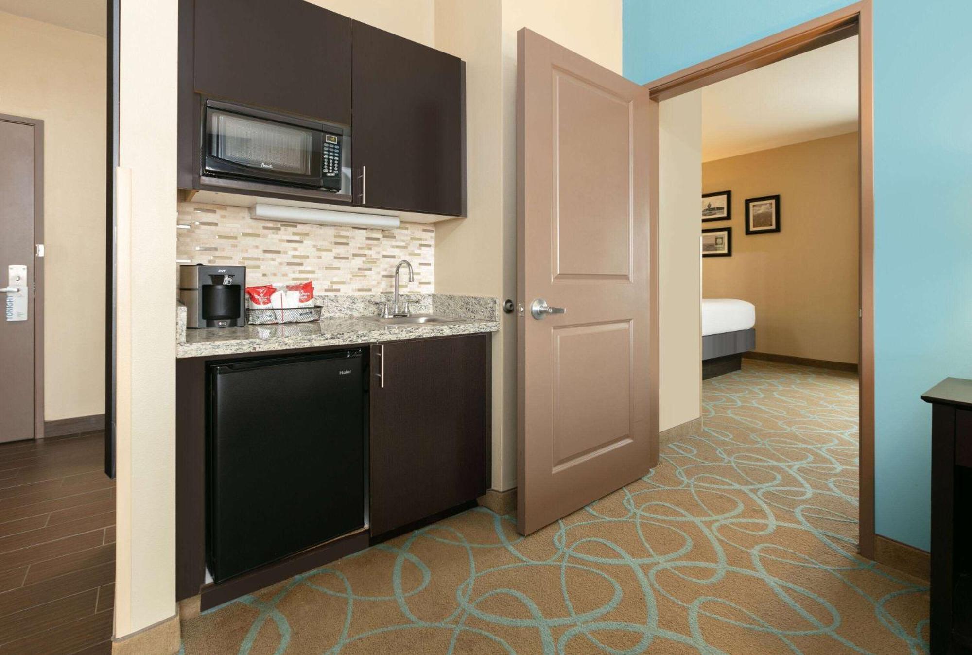 La Quinta By Wyndham Clinton Historic Route 66 Hotel Bagian luar foto